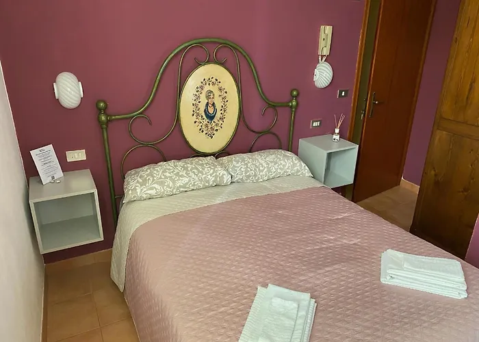 La Buca Delle Fate Ristorante מלון 2*