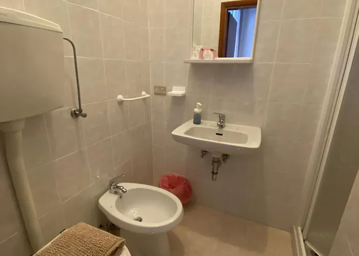 La Buca Delle Fate Ristorante מלון 2*